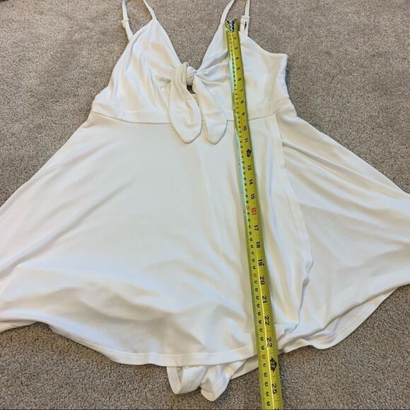 Urban Outfitters white alix tie front jumpsuit SzM - Picture 6 of 6